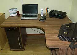 Угловой письменный стол СП-140