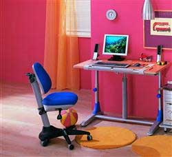 столы для рабочего места Вашего ребёнка