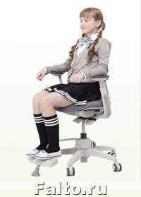 Правильная осанка в кресле DuoFlex Junior combi