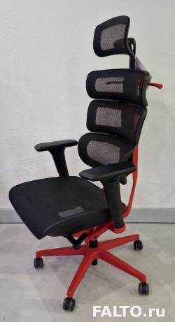 Черное офисное кресло Evolution 2MAX