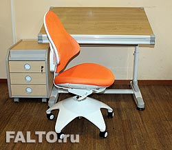 Стол-парта Ergo-Desk и детское кресло Falto-kids Mesh