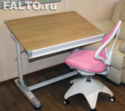 Ergo-Desk и детское кресло Falto-kids Mesh
