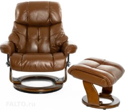 коричневое кожаное кресло реклайнер