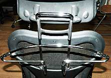 установка вешалки на эргономичное кресло Анатом