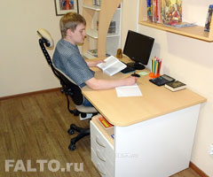 Ортопедический письменный стол РК-134